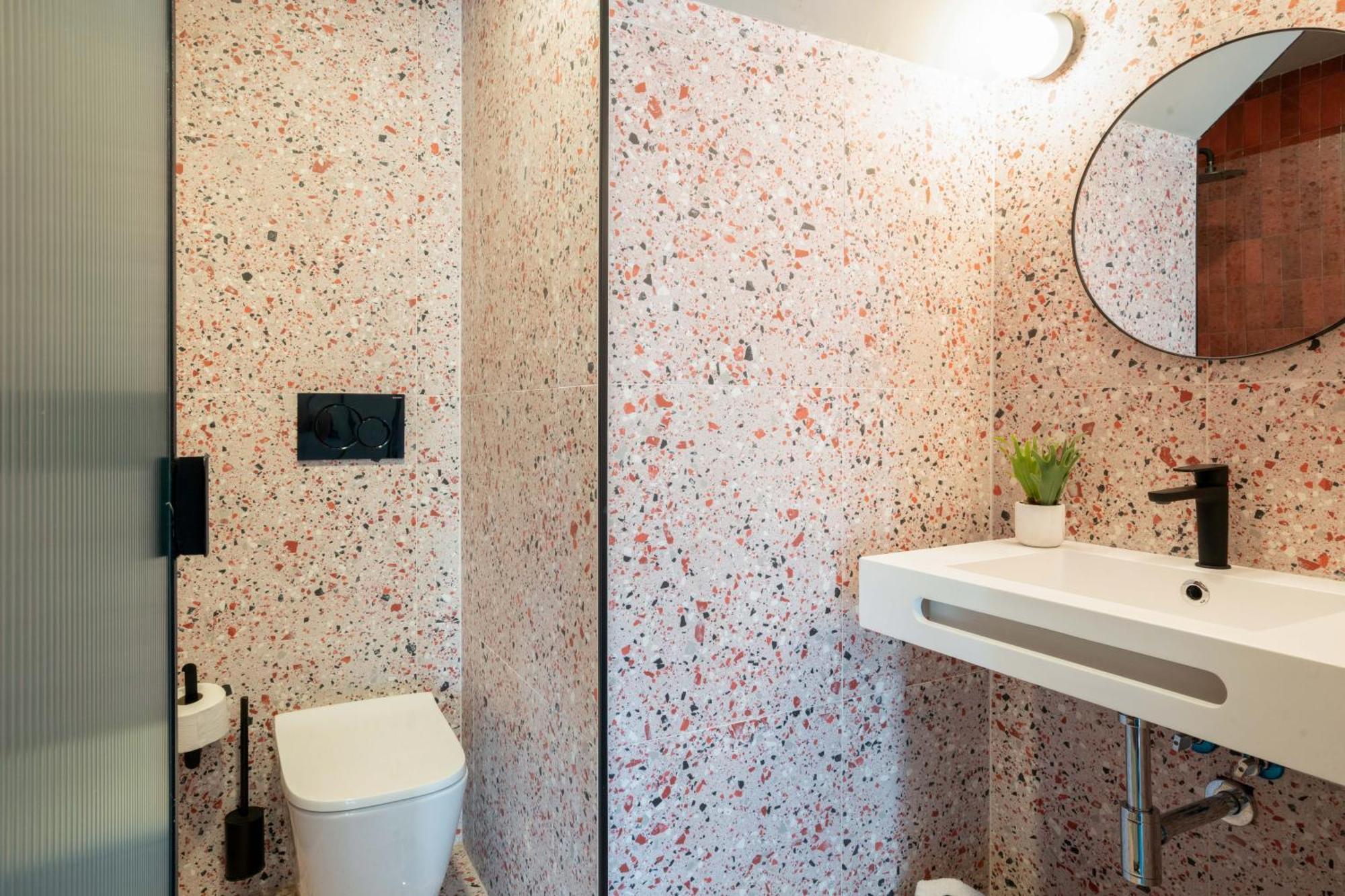 Coeo Parras Design Apartments Малага Номер фото