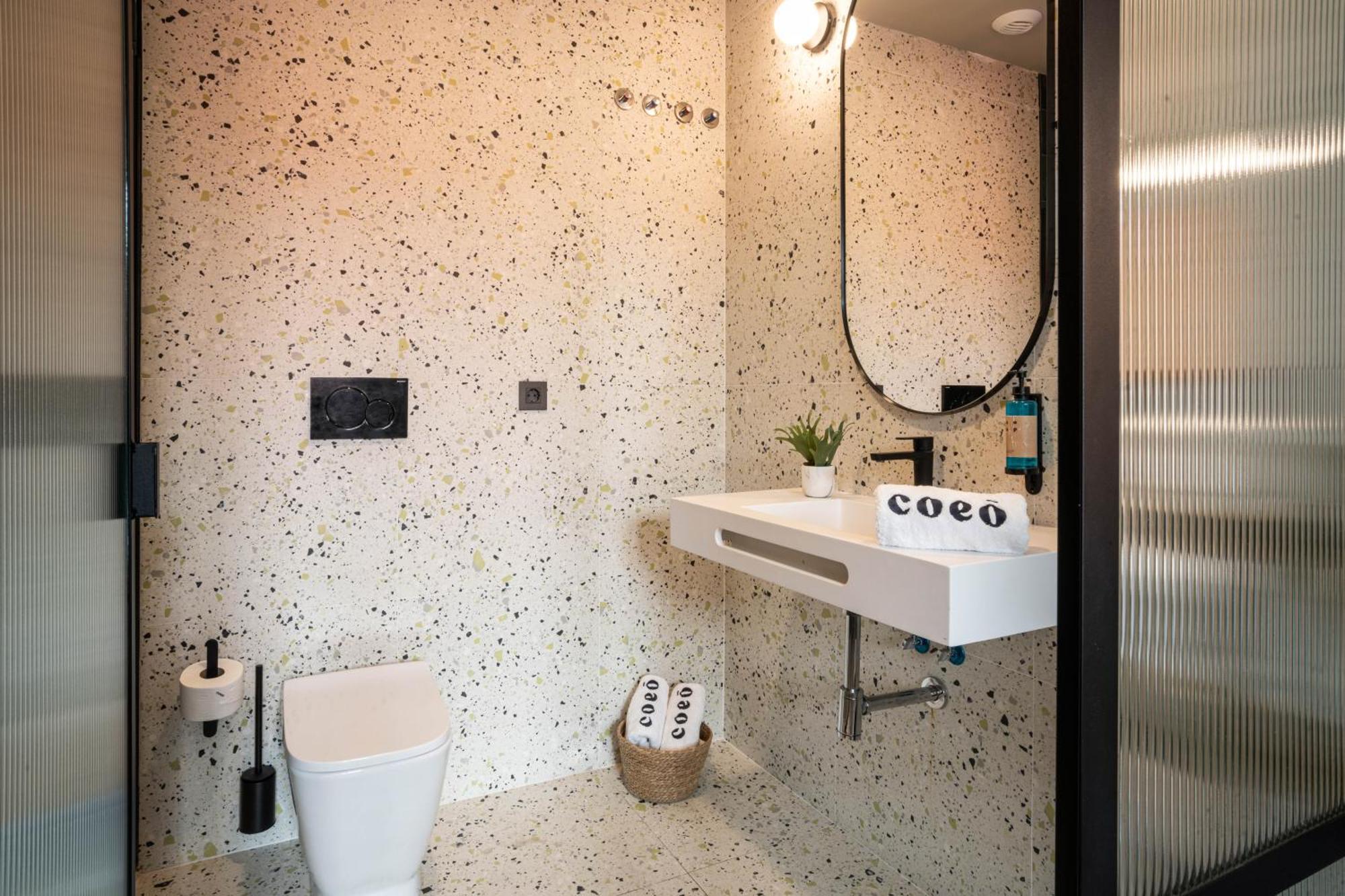 Coeo Parras Design Apartments Малага Номер фото